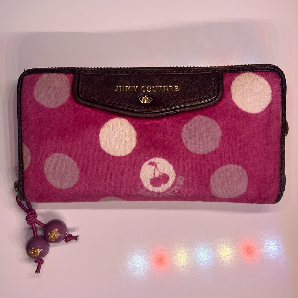Juicy Couture 2011 “I Love Dotty” Wallet